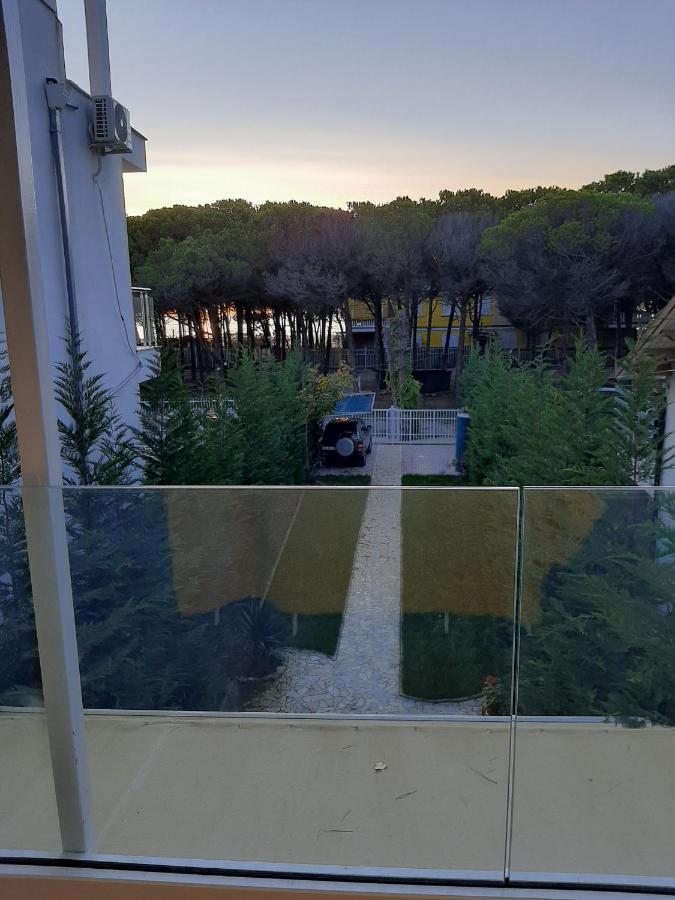 Villa Leyland 格勒姆 外观 照片